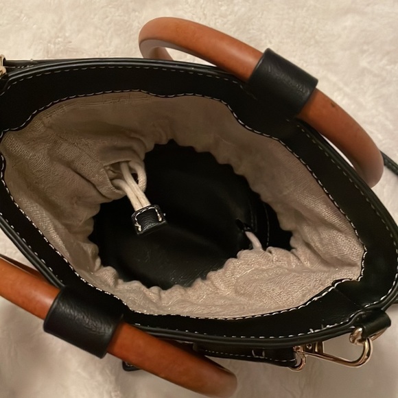 INC International Concepts Fisherman Bucket Bag - Picture 4 of 8